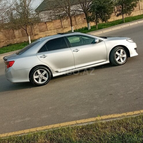 Toyota Camry 2013, 74,850 km - 2.5 l - Neftçala