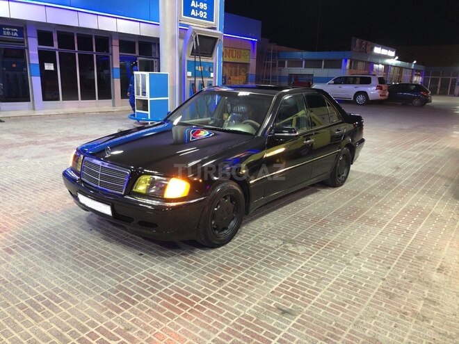 Mercedes C 230 1998, 220,000 km - 2.3 l - Bakı