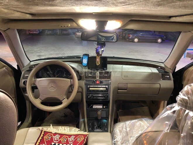 Mercedes C 230 1998, 220,000 km - 2.3 l - Bakı