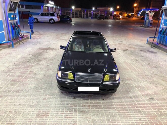 Mercedes C 230 1998, 220,000 km - 2.3 l - Bakı