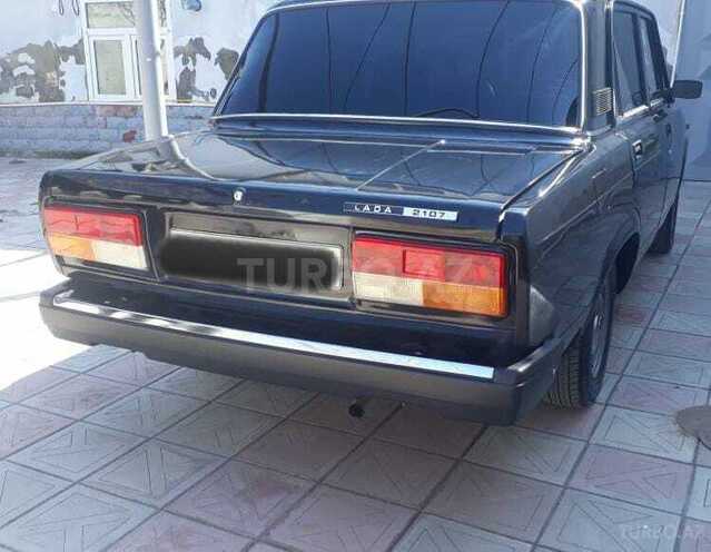 LADA (VAZ) 2107 2011, 65,000 km - 1.5 л - Salyan