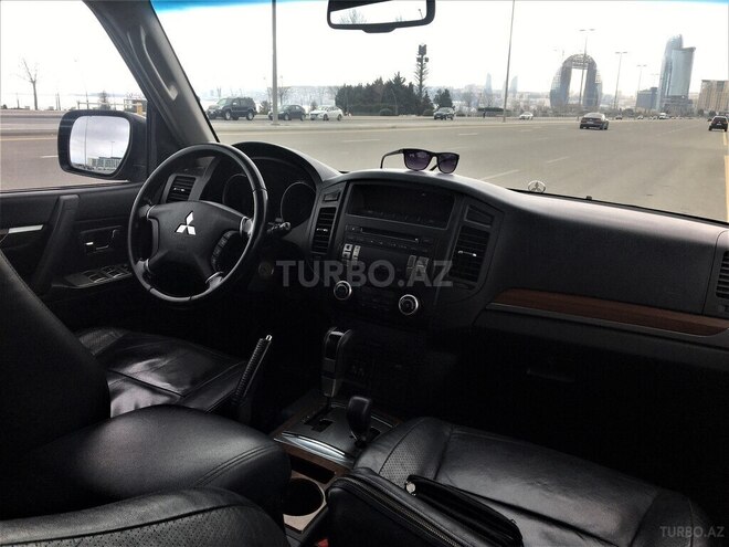 Mitsubishi Pajero 2007, 174,000 km - 3.0 l - Bakı