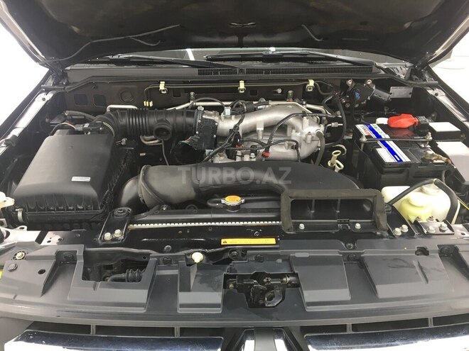Mitsubishi Pajero 2007, 174,000 km - 3.0 l - Bakı