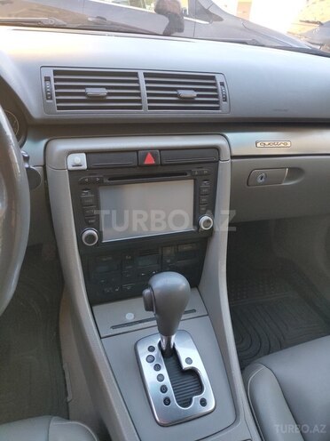 Audi A4 2003, 230,000 km - 1.8 l - Bakı