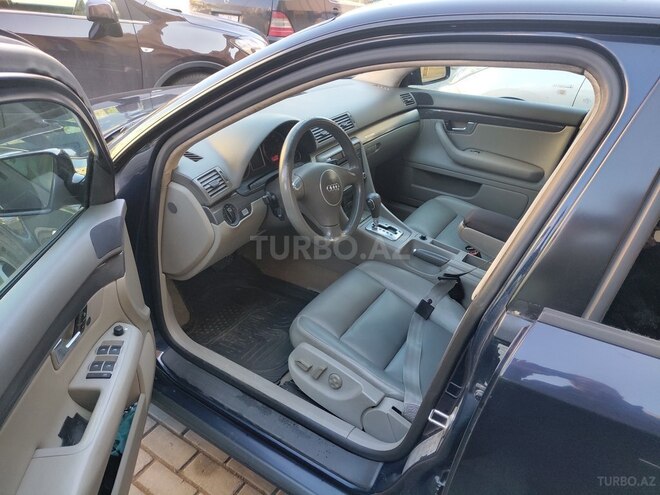 Audi A4 2003, 230,000 km - 1.8 l - Bakı