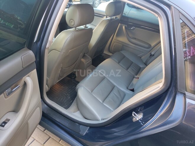 Audi A4 2003, 230,000 km - 1.8 l - Bakı