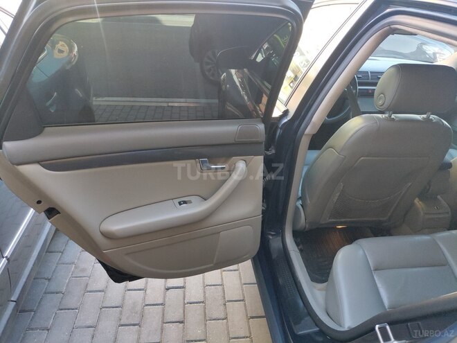 Audi A4 2003, 230,000 km - 1.8 l - Bakı