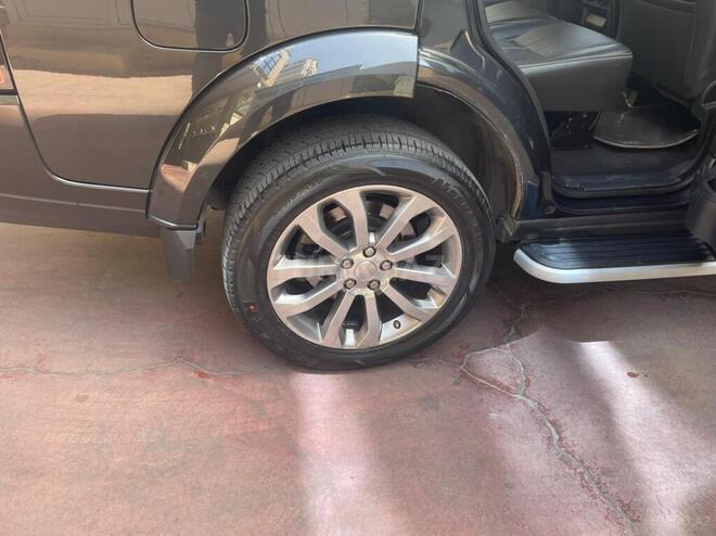 Land Rover Discovery 2015, 107,000 km - 3.0 l - Bakı