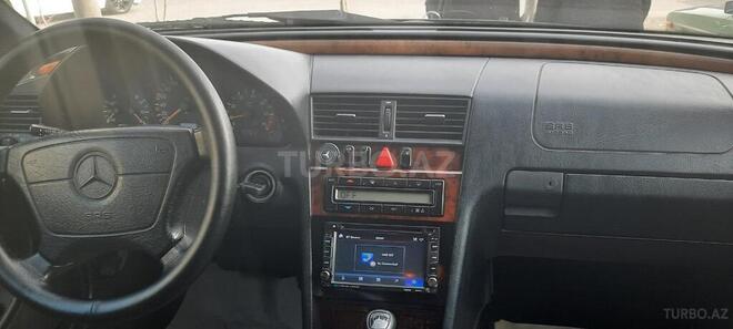 Mercedes C 240 1998, 324,638 km - 2.4 l - Bakı