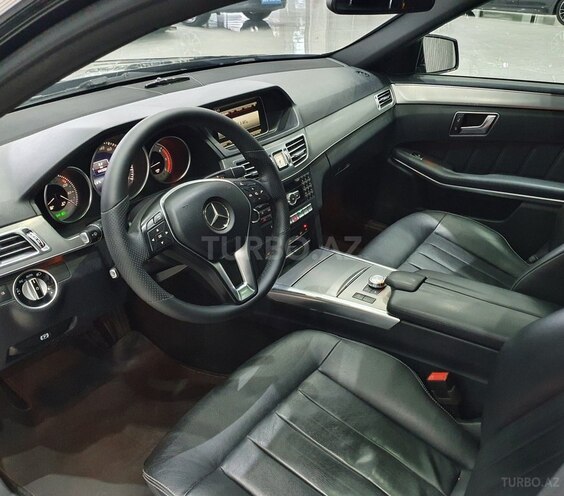 Mercedes E 220 2015, 141,500 km - 2.2 l - Bakı