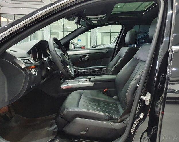 Mercedes E 220 2015, 141,500 km - 2.2 l - Bakı