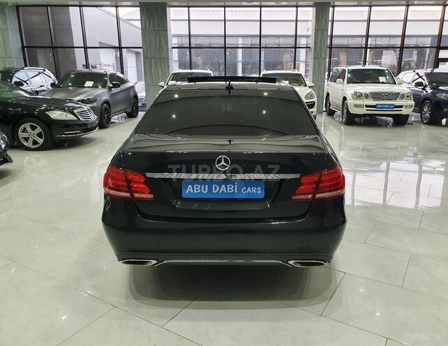 Mercedes E 220 2015, 141,500 km - 2.2 l - Bakı