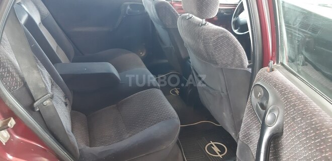 Opel Vectra 1997, 285,000 km - 1.8 l - Sumqayıt