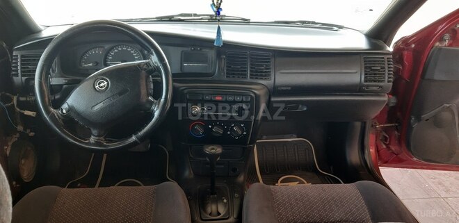 Opel Vectra 1997, 285,000 km - 1.8 l - Sumqayıt