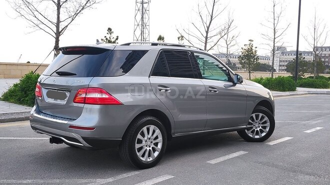 Mercedes ML 350 2015, 81,000 km - 3.0 l - Bakı