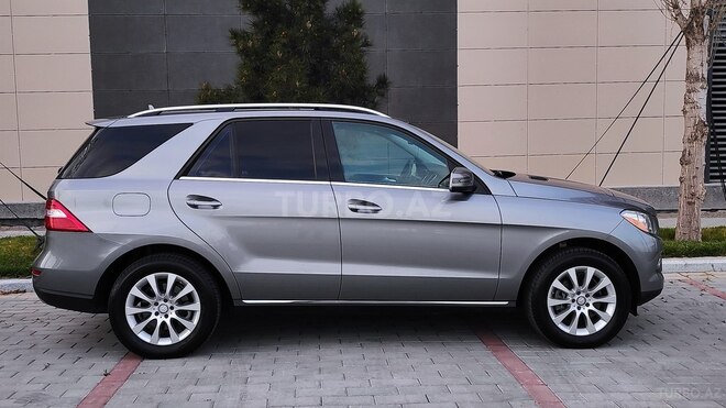 Mercedes ML 350 2015, 81,000 km - 3.0 l - Bakı