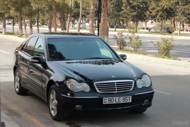 Mercedes C 240 2000, 283,970 km - 2.6 l - Sumqayıt
