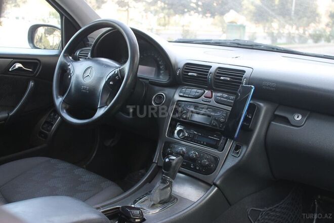 Mercedes C 240 2000, 283,970 km - 2.6 l - Sumqayıt