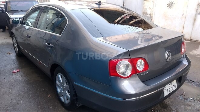 Volkswagen Passat 2006, 240,000 km - 2.0 l - Bakı