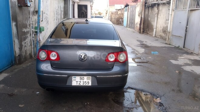 Volkswagen Passat 2006, 240,000 km - 2.0 l - Bakı