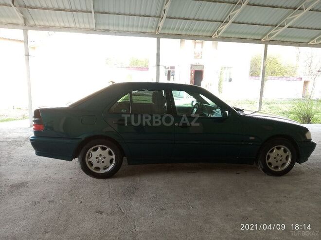 Mercedes C 180 1998, 273,355 km - 1.8 l - Qəbələ