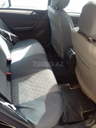Mercedes C 220 2007, 212,000 km - 2.2 л - Bakı