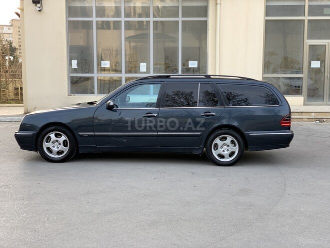 Mercedes E 220 2001, 511,000 km - 2.2 л - Bakı
