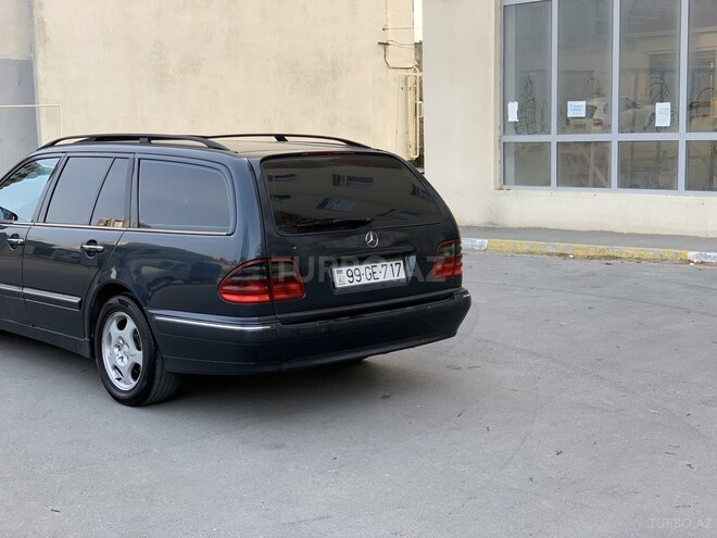 Mercedes E 220 2001, 511,000 km - 2.2 л - Bakı