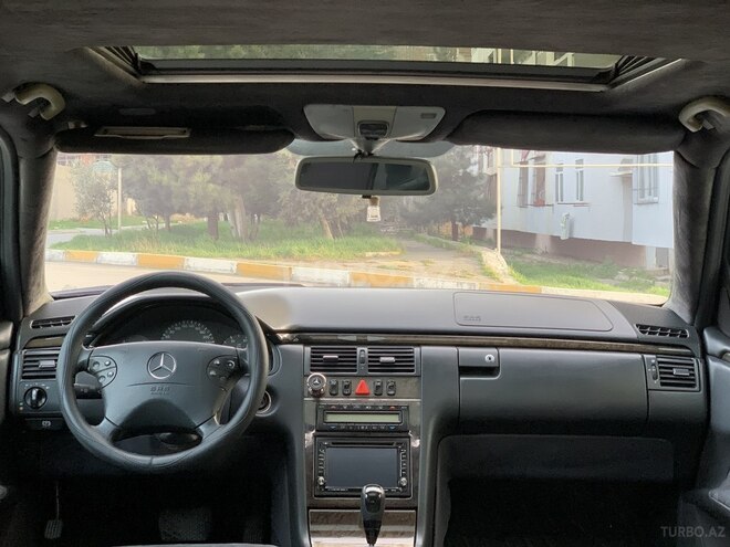 Mercedes E 220 2001, 511,000 km - 2.2 л - Bakı