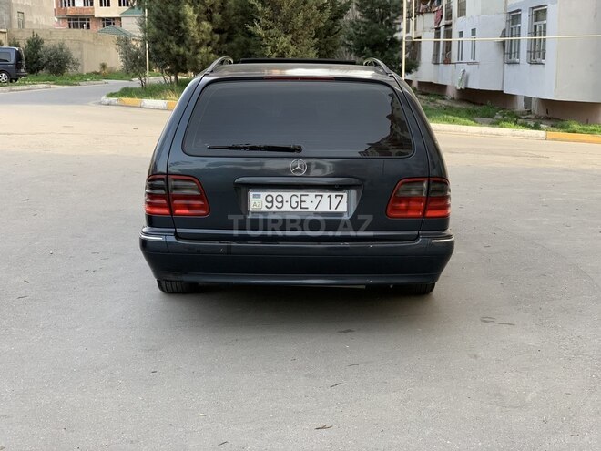 Mercedes E 220 2001, 511,000 km - 2.2 л - Bakı