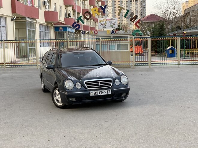 Mercedes E 220 2001, 511,000 km - 2.2 л - Bakı