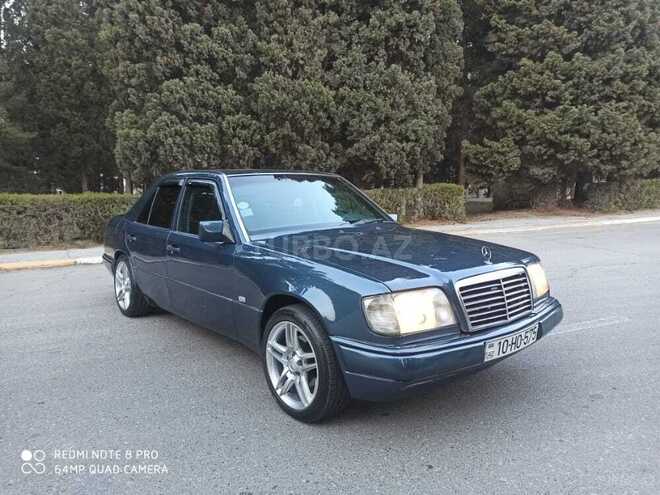 Mercedes E 220 1993, 374,000 km - 2.2 l - Sumqayıt