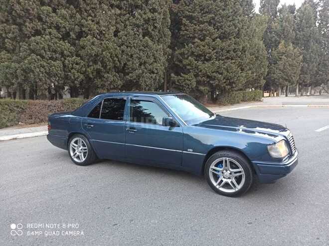 Mercedes E 220 1993, 374,000 km - 2.2 l - Sumqayıt