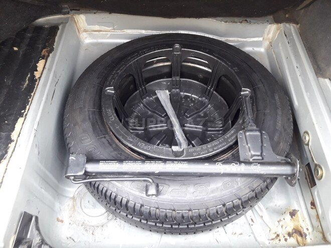Mercedes E 200 1999, 262,532 km - 2.0 l - Gəncə
