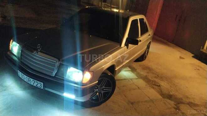 Mercedes 190 1990, 220,080 km - 2.3 l - Bakı
