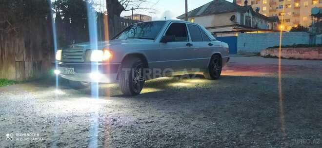 Mercedes 190 1990, 220,080 km - 2.3 l - Bakı