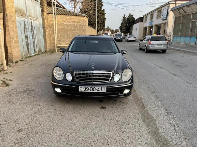 Mercedes E 220 2004, 250,000 km - 2.2 l - Bakı