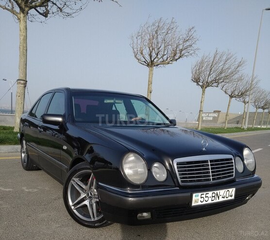 Mercedes E 240 1998, 123,000 km - 2.4 л - Bakı
