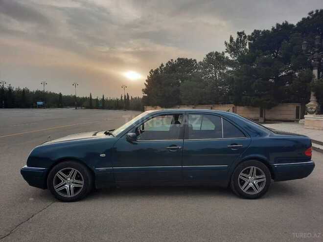 Mercedes E 200 1997, 279,000 km - 2.0 l - Gəncə