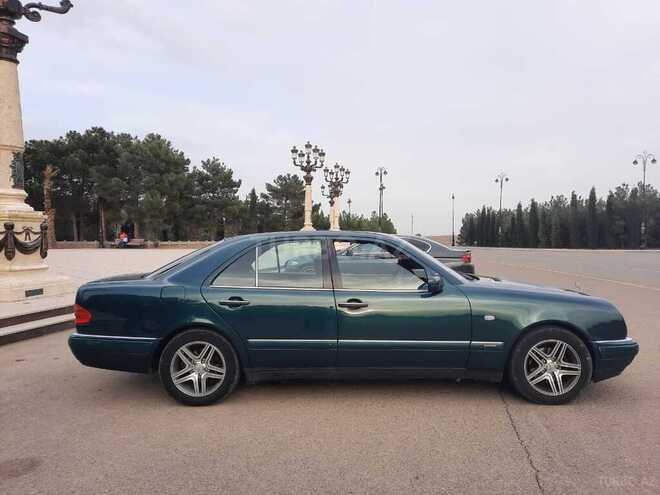 Mercedes E 200 1997, 279,000 km - 2.0 l - Gəncə