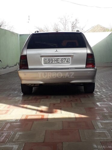 Mercedes C 220 1998, 283,400 km - 2.2 л - Tovuz