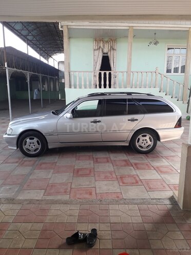 Mercedes C 220 1998, 283,400 km - 2.2 л - Tovuz