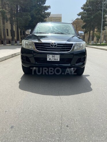Toyota Hilux 2011, 185,660 km - 2.5 l - Bakı
