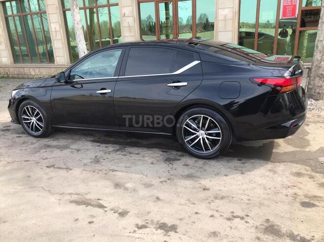Nissan Altima 2019, 24,500 km - 2.5 l - Bakı