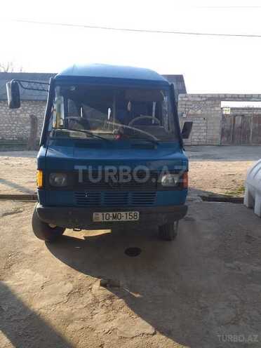 Mercedes  1992, 120,000 km - 2.3 l - Tovuz