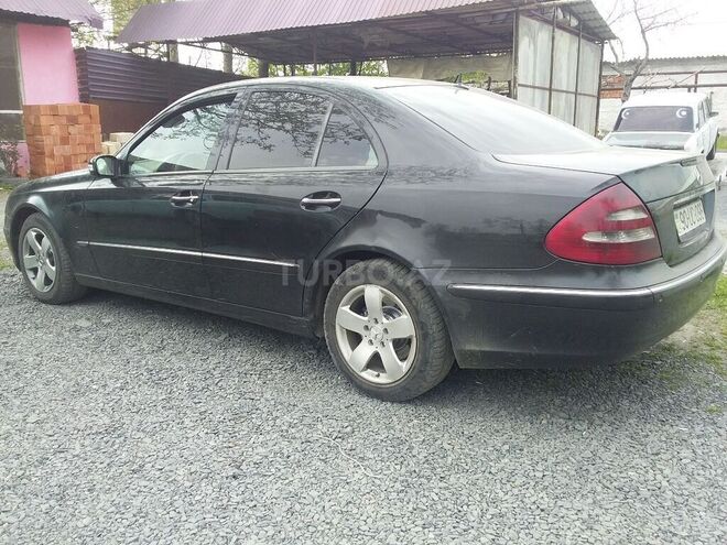 Mercedes E 220 2003, 417,054 km - 2.2 l - Balakən