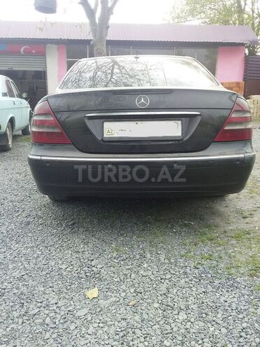 Mercedes E 220 2003, 417,054 km - 2.2 l - Balakən