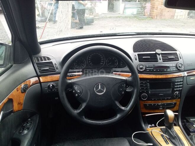 Mercedes E 220 2003, 417,054 km - 2.2 l - Balakən