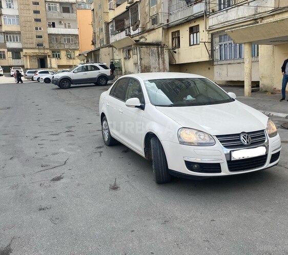 Volkswagen Jetta 2011, 352,000 km - 1.6 l - Bakı