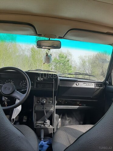 LADA (VAZ) 2107 2004, 98,000 km - 1.6 l - Samux